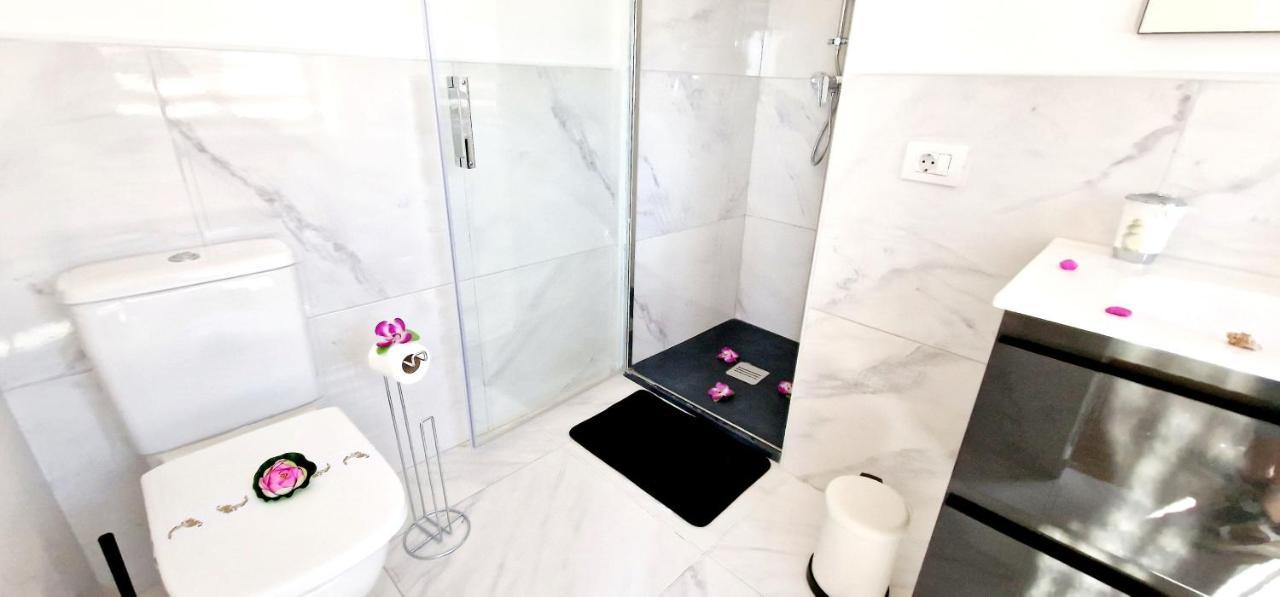 Fantastic 3 Bedroom Next Playa Las Americas & Wifi Free Playa Fanabe Ngoại thất bức ảnh